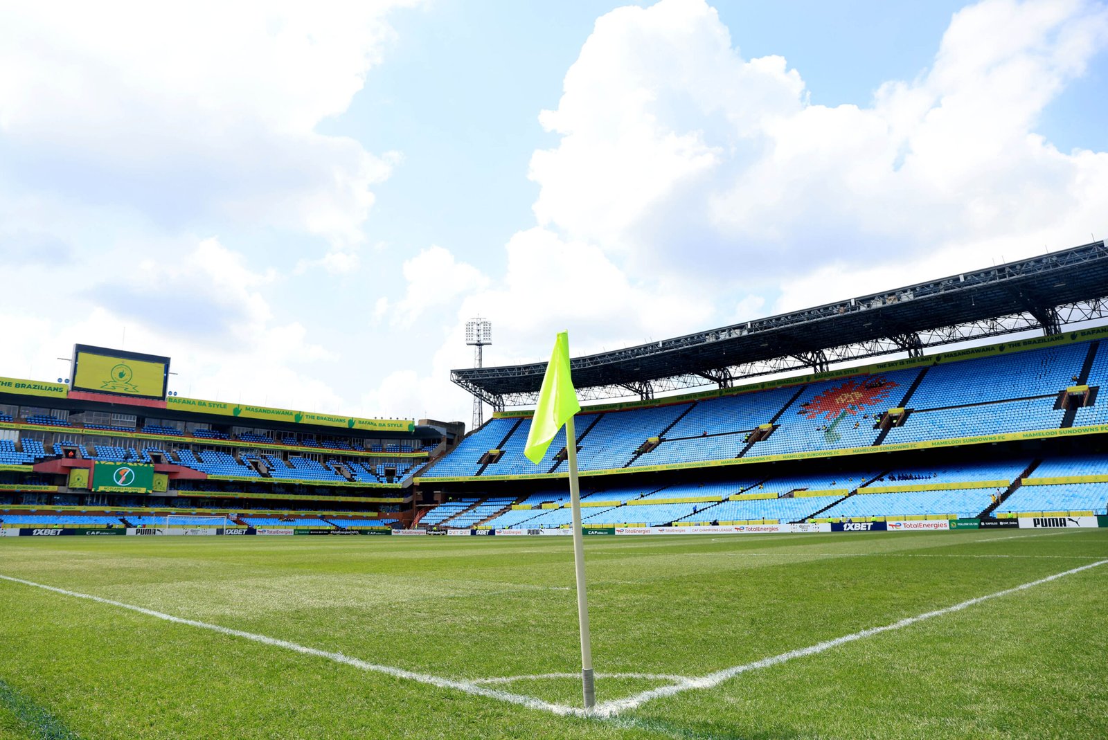 Projects football caf champions league 2024/25 quarter final 1st leg mamelodi sundowns v esperance de tunis loftus versfeld stadium pretoria